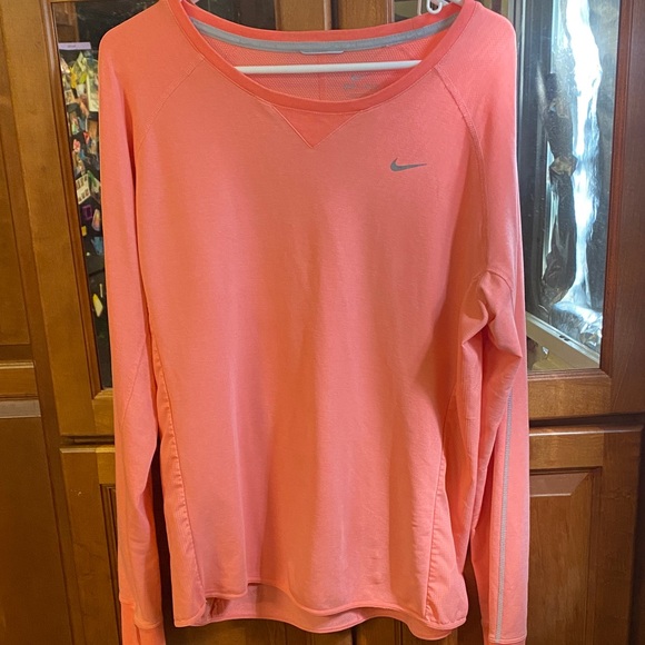 Nike Tops - Nike Dri-Fit Women's Coral Long Sleeve Athletic Top